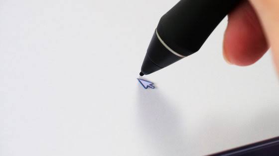 Wacom cintiq 24 parralax 2.jpeg