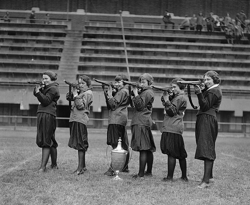 Washington_DC_Girls'_Rifle_Team.jpg